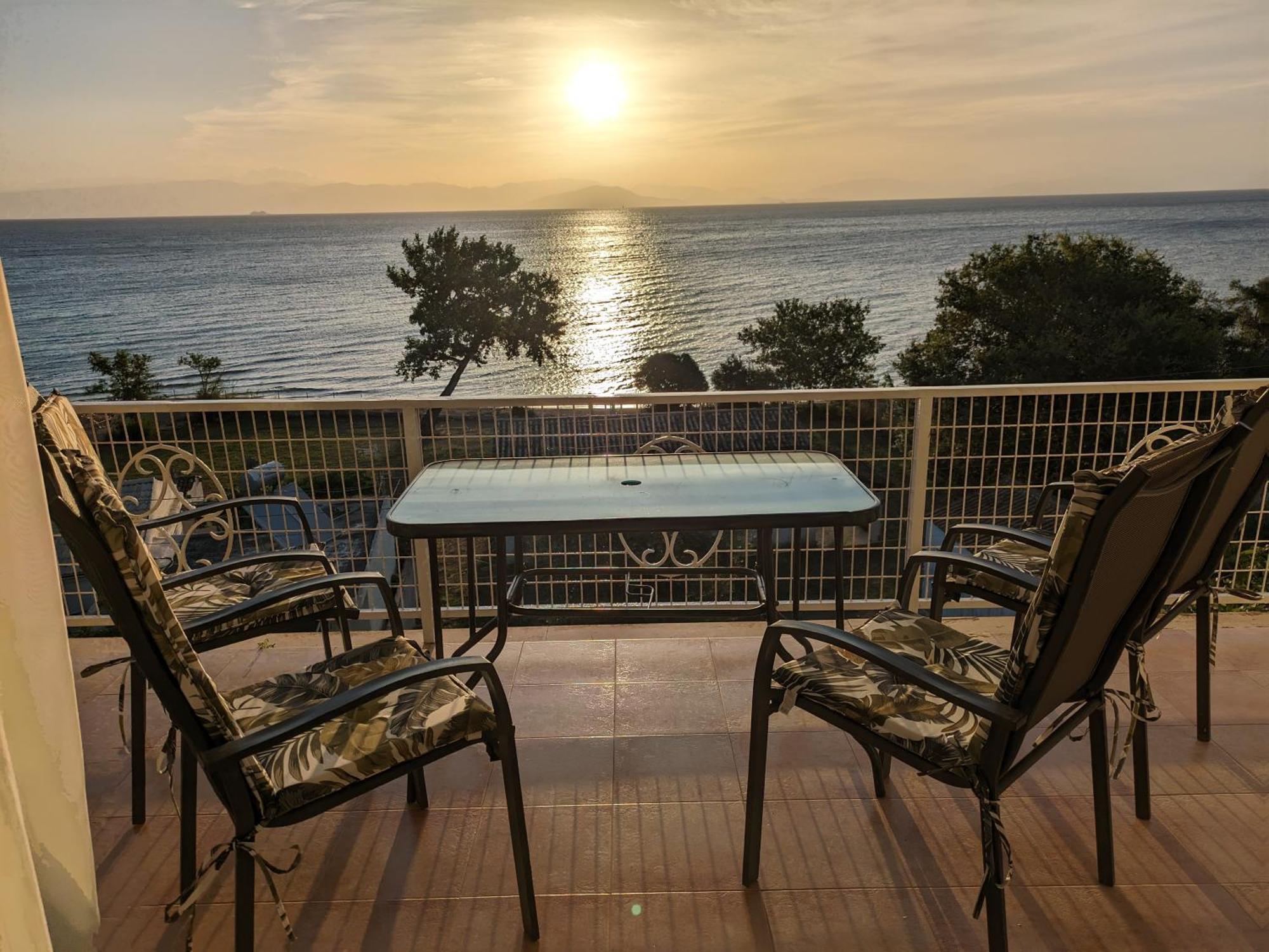 Sea View Apartment With Swimning Pool Месонги Экстерьер фото